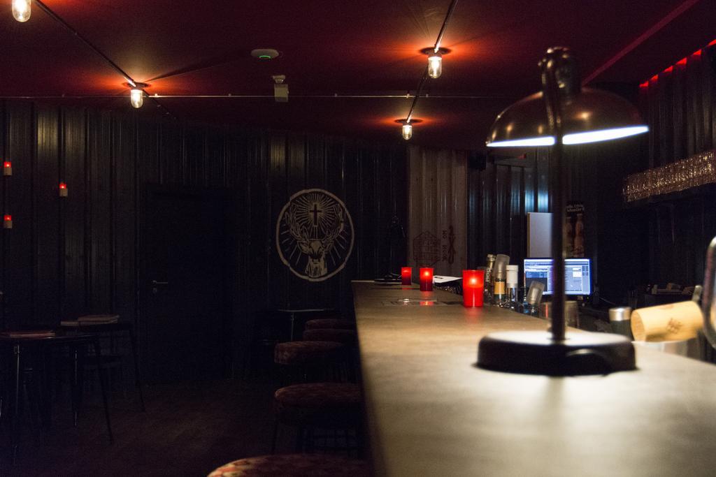 Gspusi Bar Hostel - Munich — Photos 3
